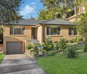 “Renovated 3 Bedroom House With convenience!” - Photo 2