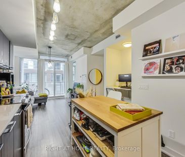 Riverside Square Lofts 15-45 , #621 - Photo 3