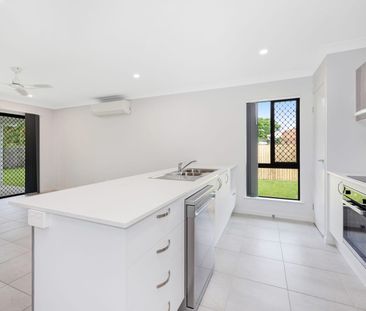 WILL NOT LAST LONG! BRAND NEW HOME IN KELSO - Photo 5