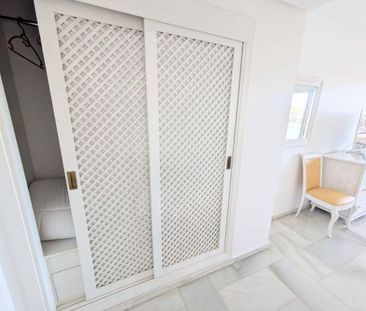 2 room luxury Apartment for rent in Benalmádena, Spain - Photo 3
