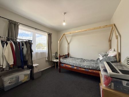 2 Bedroom House in Fairfield - Photo 4