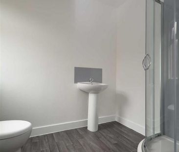 1 bedroom in a house share to rent - Photo 6