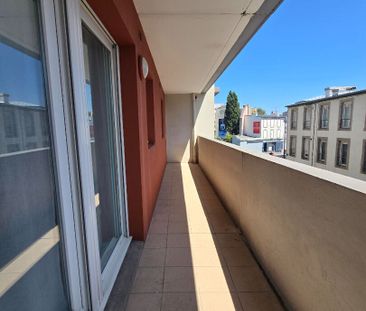 Location Appartement 2 pièces 48m² - Photo 6