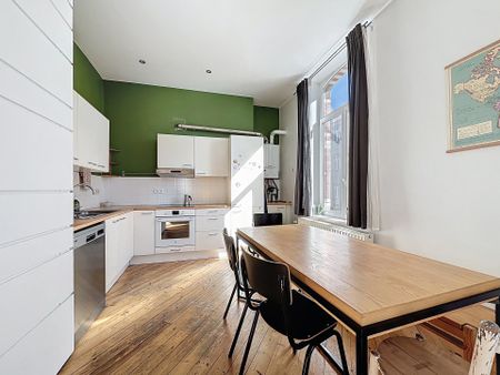 Appartement met twee slaapkamers in Forest - Photo 3