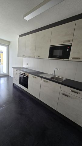 Gemütliche Neu renovierte 3,5 Zimmer- Wohnung in Bülach - Foto 2