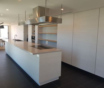 2205/36 La Trobe Street, Melbourne VIC 3000 - Photo 5