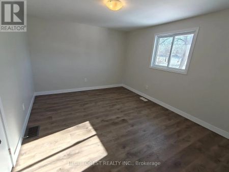 681 GALLOWAY CRESCENT - Photo 5