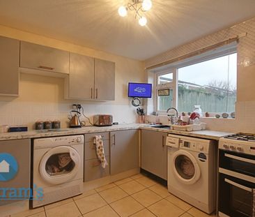 2 bed Mid Terraced House for Rent - Photo 4