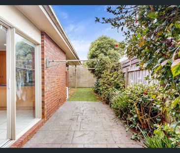 Comfort, Convenience & Location Combined - Photo 2