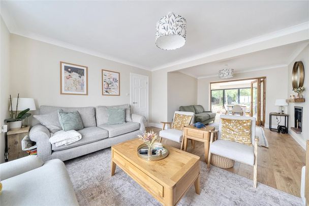 3 bedroom detached house to rent - Photo 1