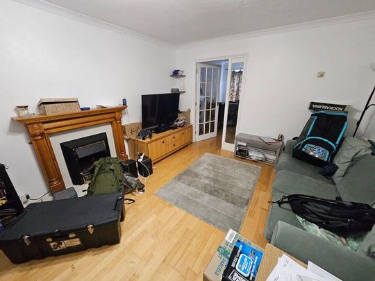 4 bedroom detached house to rent - Photo 1