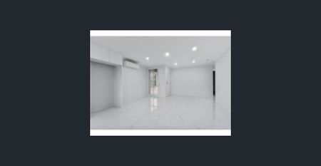 STUNNING VILLA - Photo 4