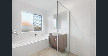 Modern Duplex Living in Mooloolah Valley - Photo 5