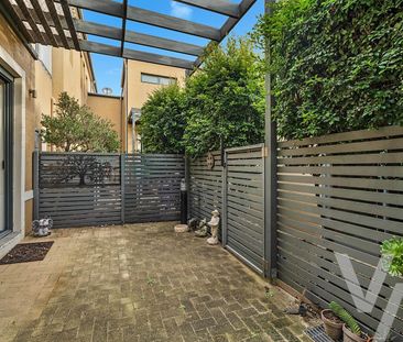 Your Next Move - Photo 6