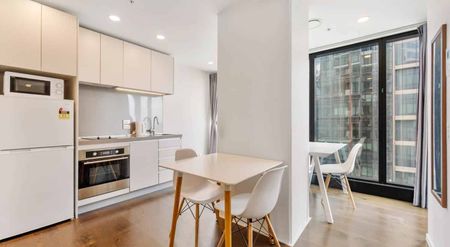 Modern Fully Furnished 1+1 Bedroom Apartment i... - Photo 2