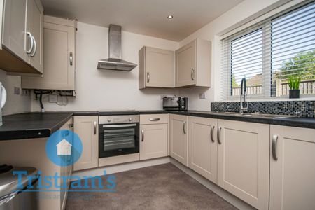 1 bed Shared House for Rent - Photo 3