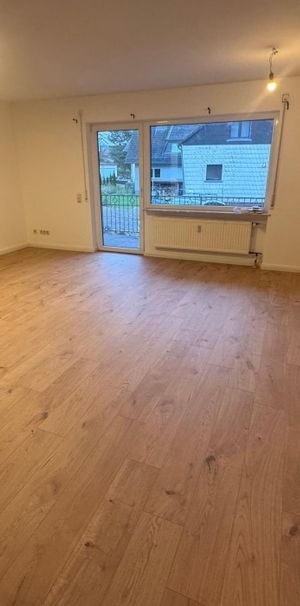 56746 Spessart:Helle, gemütliche Wohnung mit 2 Zimmern, Küche inkl. Einbauküche, Bad und Balkon in Spessart - Photo 1