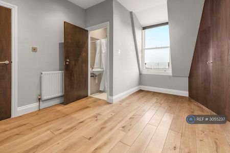 4 bedroom flat to rent - Photo 5