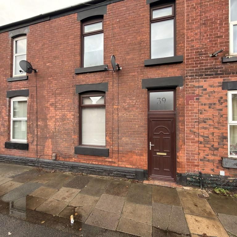 2 bedroom terraced house to rent - Photo 1