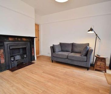 Bedford Place, SO15 - Photo 3