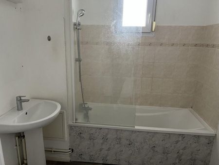 Appartement 5 pièces à Boulay-Moselle - Photo 4