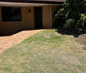 11 Edwards Green, Floreat. - Photo 3