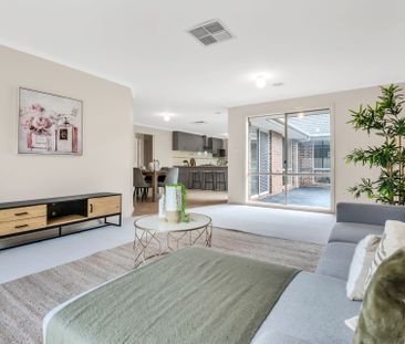 Don't miss out on this well presented home - Photo 1