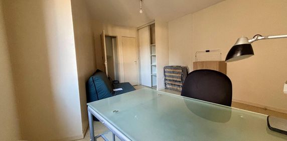 Location Appartement 1 pièce 24m² POITIERS 86000 - Photo 2