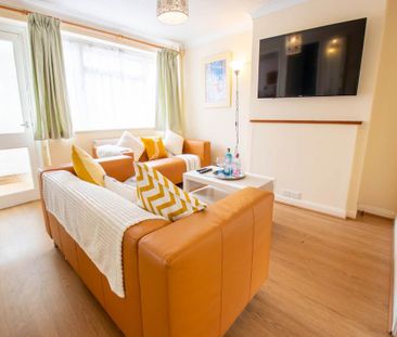 5 bedroom house to rent - Photo 2