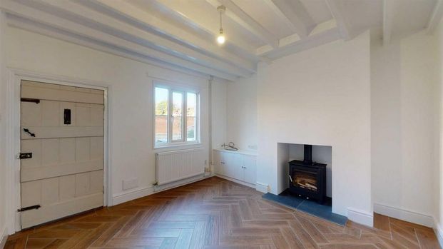 2 bedroom terraced house to rent - Photo 1