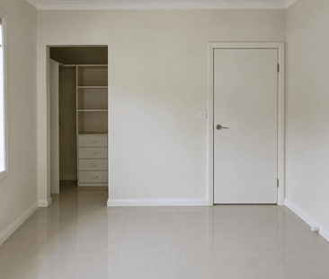 Spacious Three-Bedroom Townhouse in a Convenient Location - Photo 3