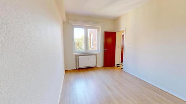 Appartement te huur - Photo 1