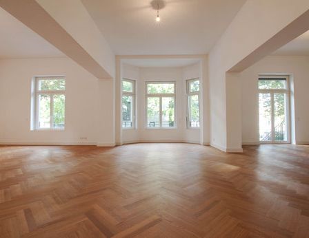 Spektakuläre Altbauwohnung im Westend: Exklusives Wohnen mit Garten - Photo 1