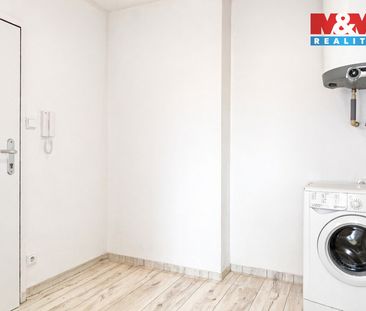 Pronájem bytu 2+kk, 40 m - Photo 1