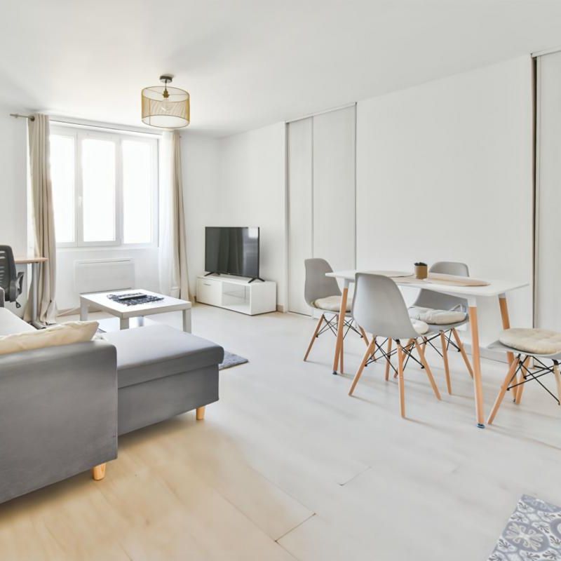 Location Appartement 1 pièce Meublé 43m² VALENCE 26000 - Photo 1