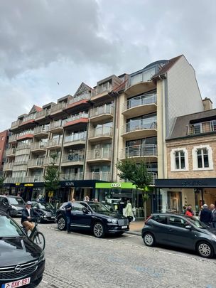 Appartement te huur - Photo 1