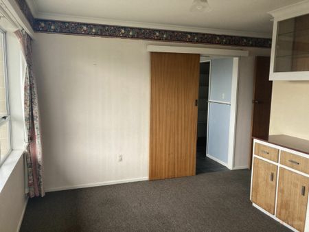 Bottom-Story Flat � 20 Manse Street - Photo 3