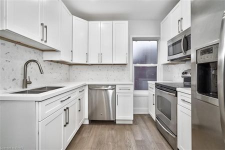 For Lease - 734 Cannon Street Unit# 2, Hamilton, Ontario - Photo 4