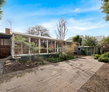 Coastal Charm – Walking distance to the Beach! - Photo 5