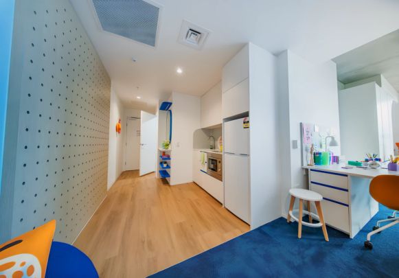 Ultra Studio-Double Bed with Racecourse Views - Photo 1