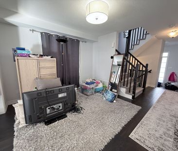 For Lease - 348 Rouncey Road, Kanata, Ontario - Photo 6