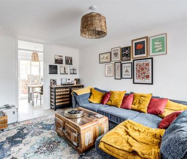 3 bedroom detached house to rent - Photo 1