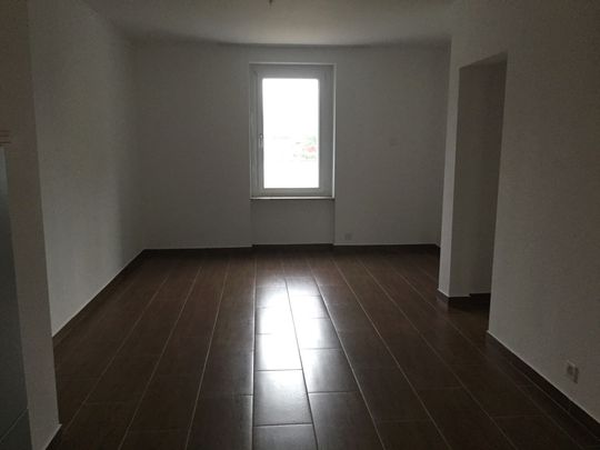 Baselland MFH Friedhofstrasse - Foto 1