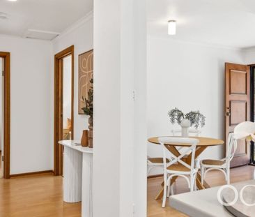 Open the Door To Effortless Style and Everyday Convenience - Photo 6