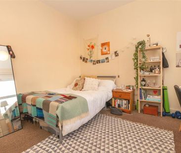 3 bedroom end of terrace house to rent - Photo 6