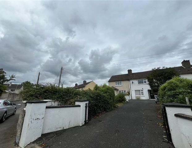 Commons Road, Clondalkin, Dublin 22 - Photo 1