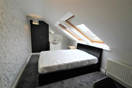 Estcourt Terrace, Headingley, LS6 3EY, Leeds - Photo 4