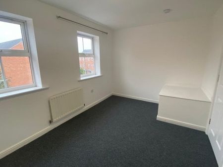 Sherbourne Drive, Derby, DE65 - Photo 2