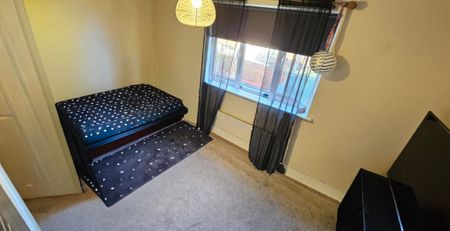 Whyment Close, Morley, Leeds, LS27 7GG - Photo 4