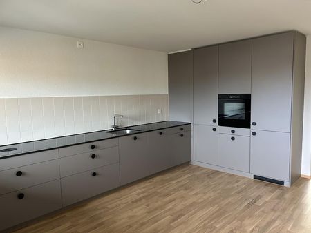 3.5 Zimmer, 83 m², 4. Stock - Foto 2